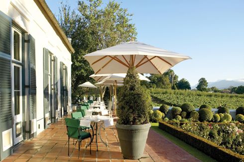 SA100WT-HighRes-Grande_Roche-South_Africa-WinelandsManor_House_Terrace