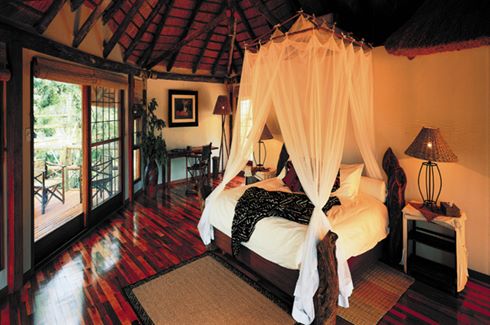 SA570-HighRes-Ulusaba_Safari_Lodge-South_Africa-Sabi_Sand_ReserveRiver_Room