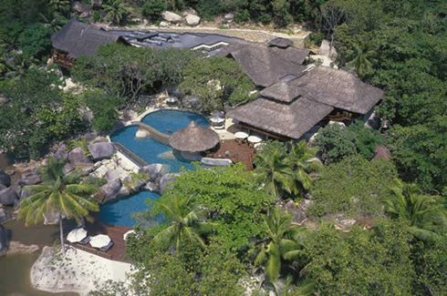 SZ10-HighRes-Constance_Lemuria_Resort-Seychelles-PraslinAerial