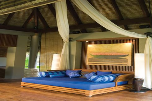 SZ73-HighRes-Maia_Luxury_Resort_&_Spa-Seychelles-MaheDaybed