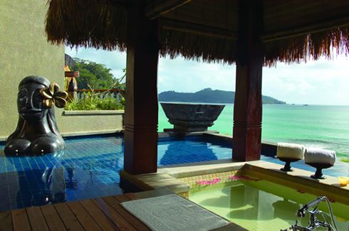 SZ73-HighRes-Maia_Luxury_Resort_&_Spa-Seychelles-MaheDaytime_View_to_Sea