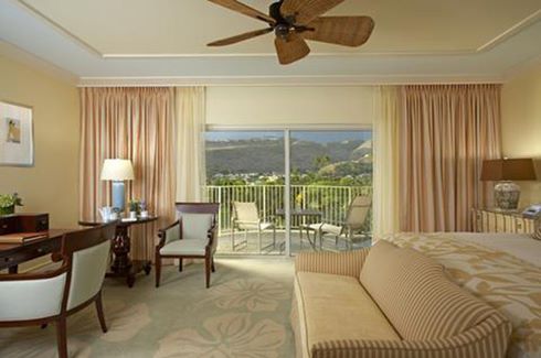USA034-HighRes-The_Kahala_Hotel_&_Resort-United_States_of_America-Hawaii_-_Oahu-ountainLanai